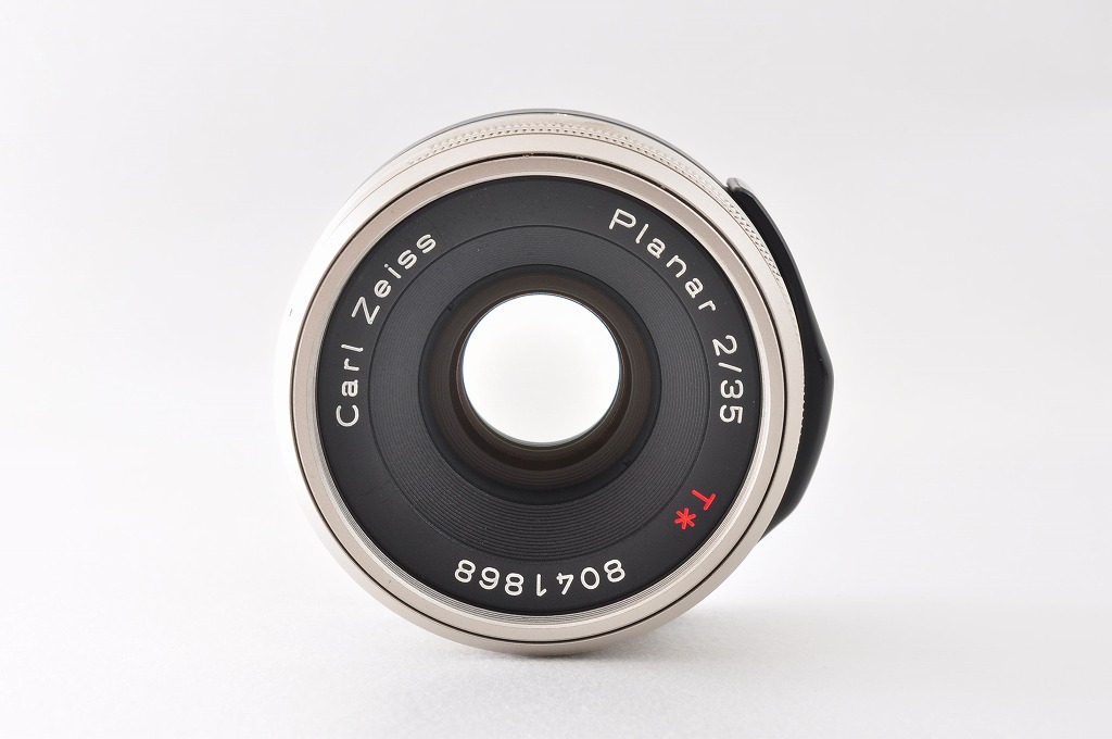Tom　Planar 35mm F2 Carl Zeiss Planar T* 35mm f/2 (Contax G) | Verybiglobo photo